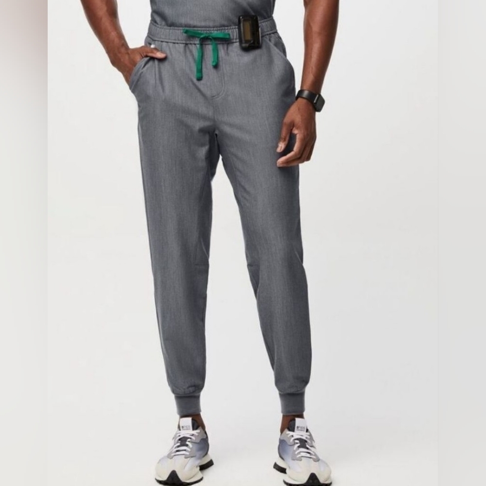 NWOT Figs Tansen Jogger Pants Size M